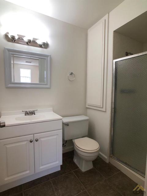 314 E San Emidio St, Taft, CA 93268 photo 20