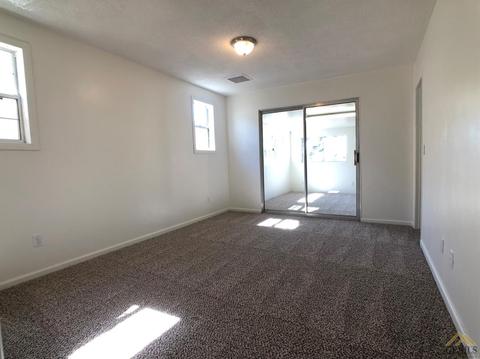 314 E San Emidio St, Taft, CA 93268 photo 17