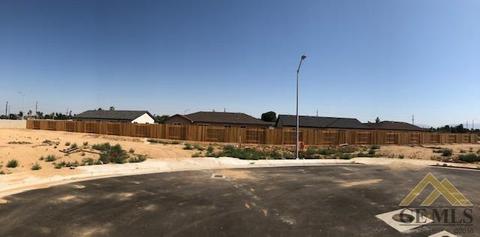 8307 Cha Cha Ct, Bakersfield, CA 93306 photo 12
