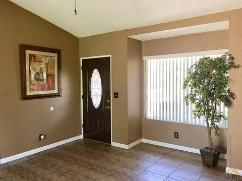 249 Jessie Ave, Shafter, CA 93263 photo 3
