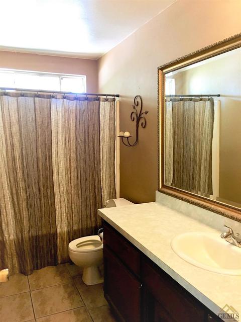 249 Jessie Ave, Shafter, CA 93263 photo 10
