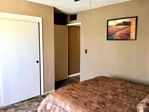 249 Jessie Ave, Shafter, CA 93263 photo 8