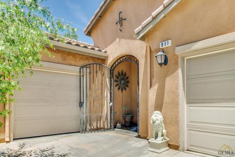 911 Valerie Ln, Tehachapi, CA 93561 photo 2