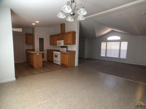 701 Crystal St, Taft, CA 93268 photo 5