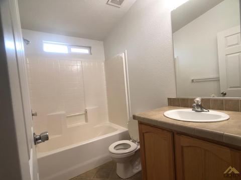 701 Crystal St, Taft, CA 93268 photo 12