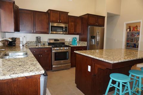 9517 Woodbrook Dr, Shafter, CA 93263 photo 15