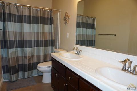 9517 Woodbrook Dr, Shafter, CA 93263 photo 30
