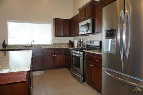 9517 Woodbrook Dr, Shafter, CA 93263 photo 17