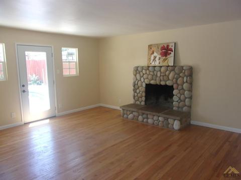 305 E Woodrow St, Taft, CA 93268 photo 12