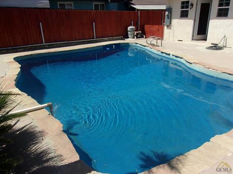 305 E Woodrow St, Taft, CA 93268 photo 36