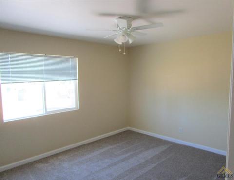 2813 Echo Ave, Bakersfield, CA 93304 photo 9