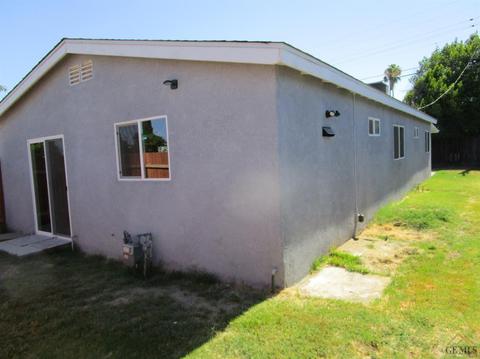 2813 Echo Ave, Bakersfield, CA 93304 photo 13