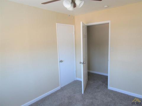 2813 Echo Ave, Bakersfield, CA 93304 photo 11