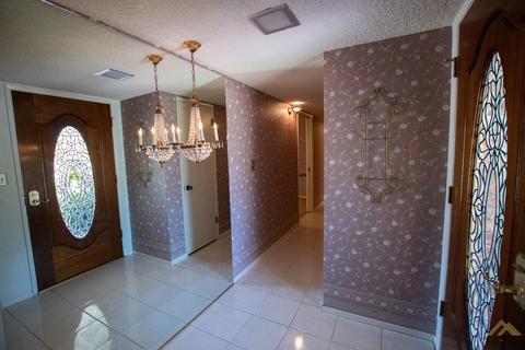 906 3rd St, Taft, CA 93268 photo 5
