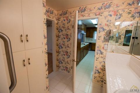 906 3rd St, Taft, CA 93268 photo 12
