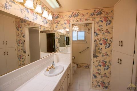 906 3rd St, Taft, CA 93268 photo 11