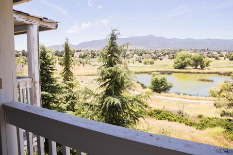 20212 Weston Ave, Tehachapi, CA 93561 photo 2