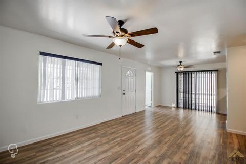 208 D St, Taft, CA 93268 photo 3