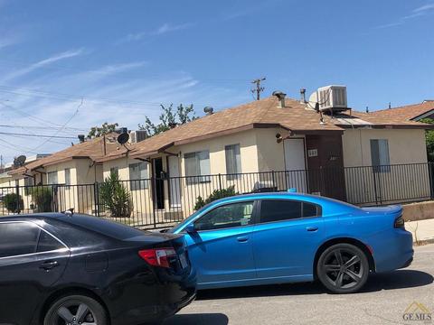 319 Lucard St, Taft, CA 93268 photo 1