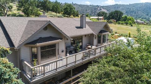 27060 Cumberland Rd, Tehachapi, CA 93561 photo 1