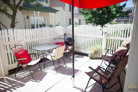 2103 Basilone Way, Bakersfield, CA 93301 photo 3