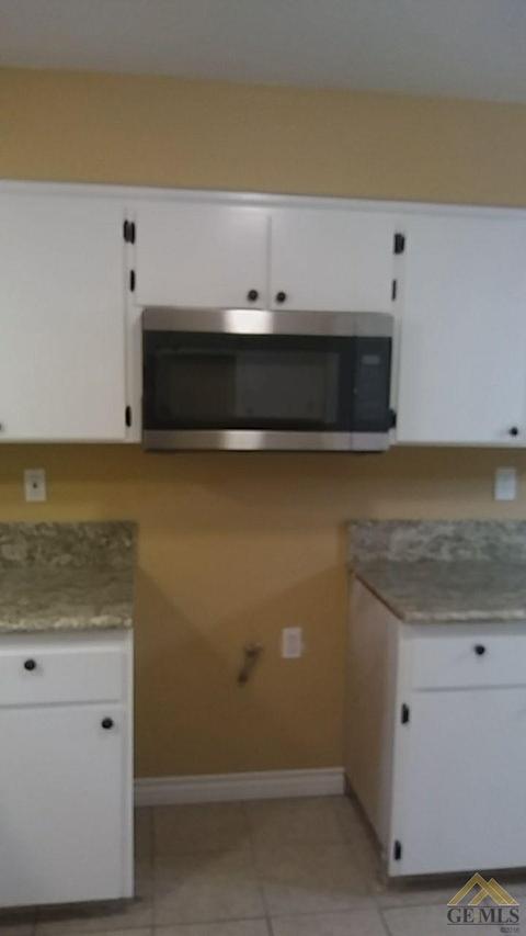 1207 Staples Dr, Arvin, CA 93203 photo 10