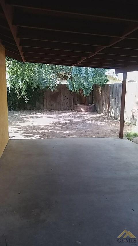 1207 Staples Dr, Arvin, CA 93203 photo 16