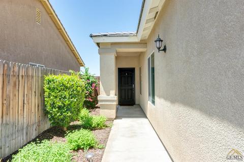 2406 Trapper St, Bakersfield, CA 93313 photo 2
