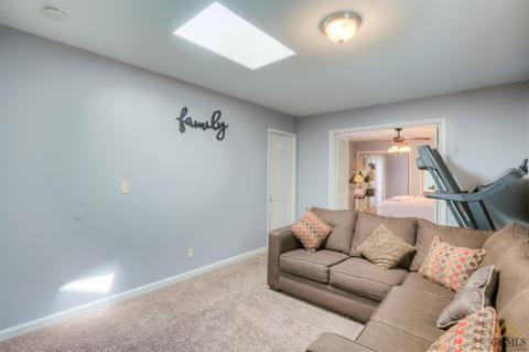 3905 Newcombe Ave, Bakersfield, CA 93313 photo 26