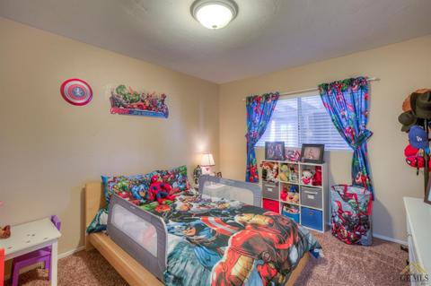 3905 Newcombe Ave, Bakersfield, CA 93313 photo 14