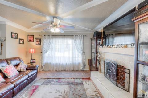 3905 Newcombe Ave, Bakersfield, CA 93313 photo 8