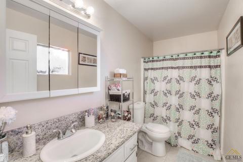 3905 Newcombe Ave, Bakersfield, CA 93313 photo 23