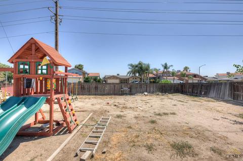 3905 Newcombe Ave, Bakersfield, CA 93313 photo 38