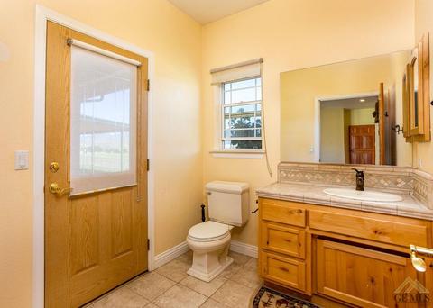 27700 Kelso Dr, Tehachapi, CA 93561 photo 18