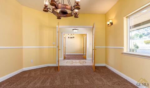 27700 Kelso Dr, Tehachapi, CA 93561 photo 7