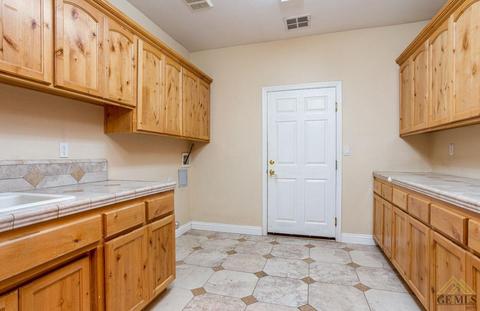 27700 Kelso Dr, Tehachapi, CA 93561 photo 17