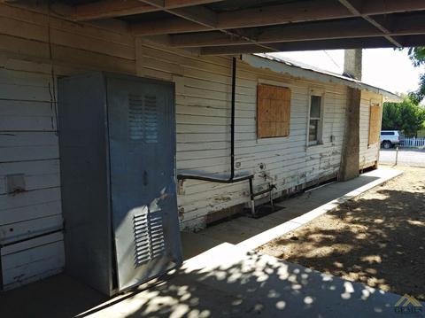 301 Jackson St, Taft, CA 93268 photo 5