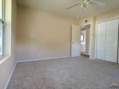 363 Oak St, Shafter, CA 93263 photo 14