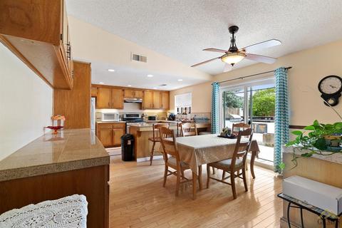 1198 Hickory Ave, Tehachapi, CA 93561 photo 6