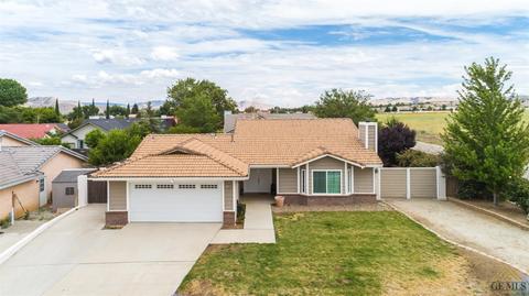 1198 Hickory Ave, Tehachapi, CA 93561 photo 2