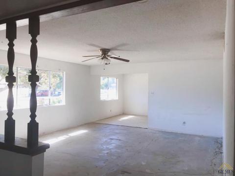 800 Meyer St, Arvin, CA 93203 photo 5
