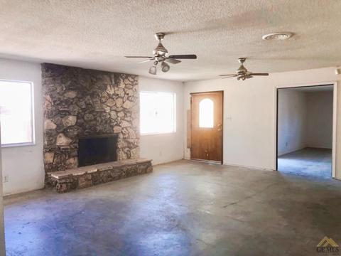 800 Meyer St, Arvin, CA 93203 photo 6