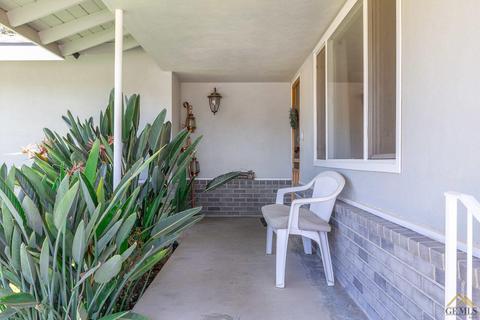 3000 Crest Dr, Bakersfield, CA 93306 photo 5