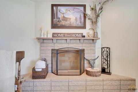 3000 Crest Dr, Bakersfield, CA 93306 photo 9