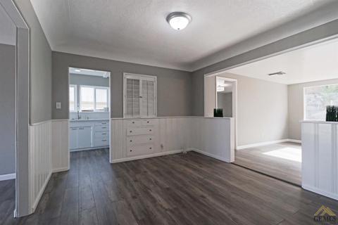 621 E St, Taft, CA 93268 photo 9