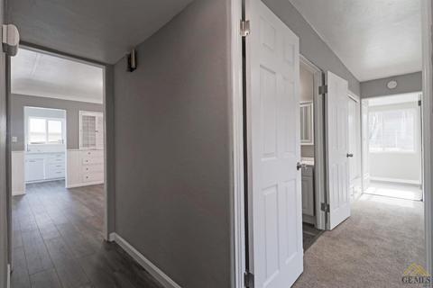 621 E St, Taft, CA 93268 photo 24