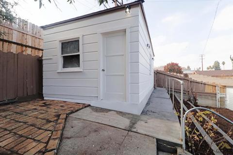 621 E St, Taft, CA 93268 photo 38