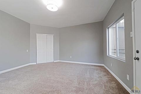621 E St, Taft, CA 93268 photo 30