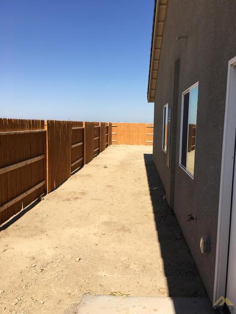 2317 Persimmon St, Wasco, CA 93280 photo 20