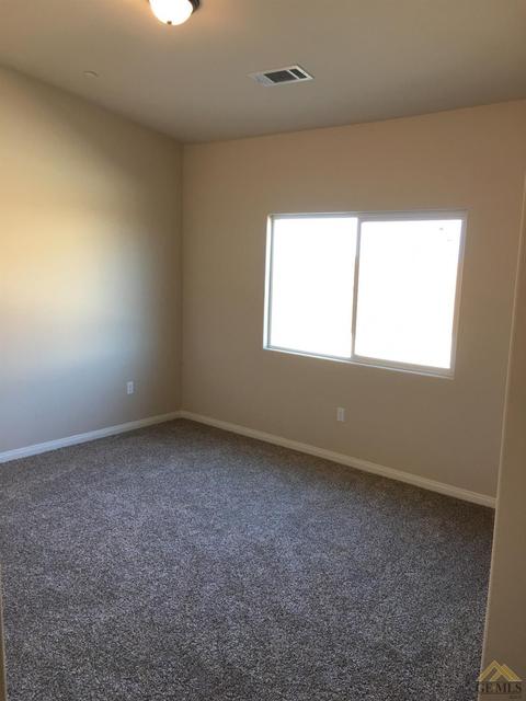 2317 Persimmon St, Wasco, CA 93280 photo 14